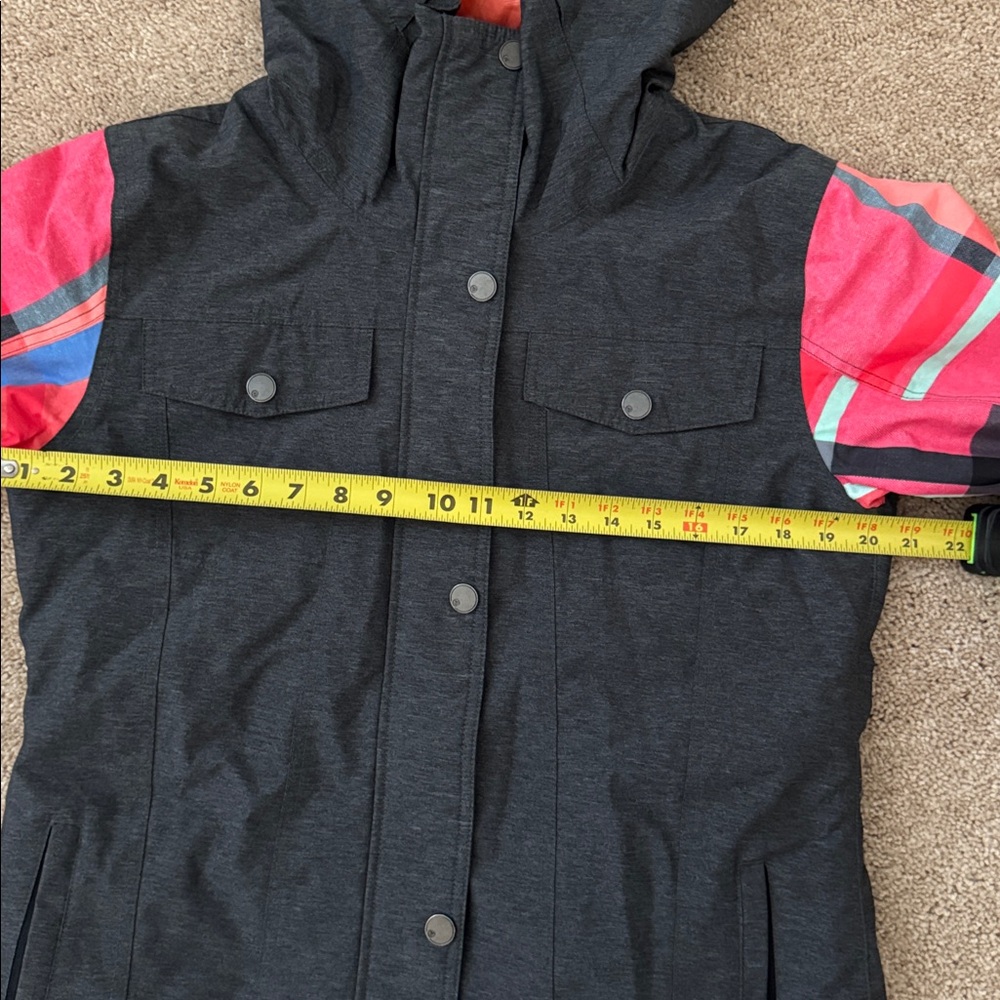 Roxy grey and Pink Ski/snowboard Jacket - Picture 10 of 10